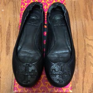 Tory Burch black leather ballet flats sz 5.5